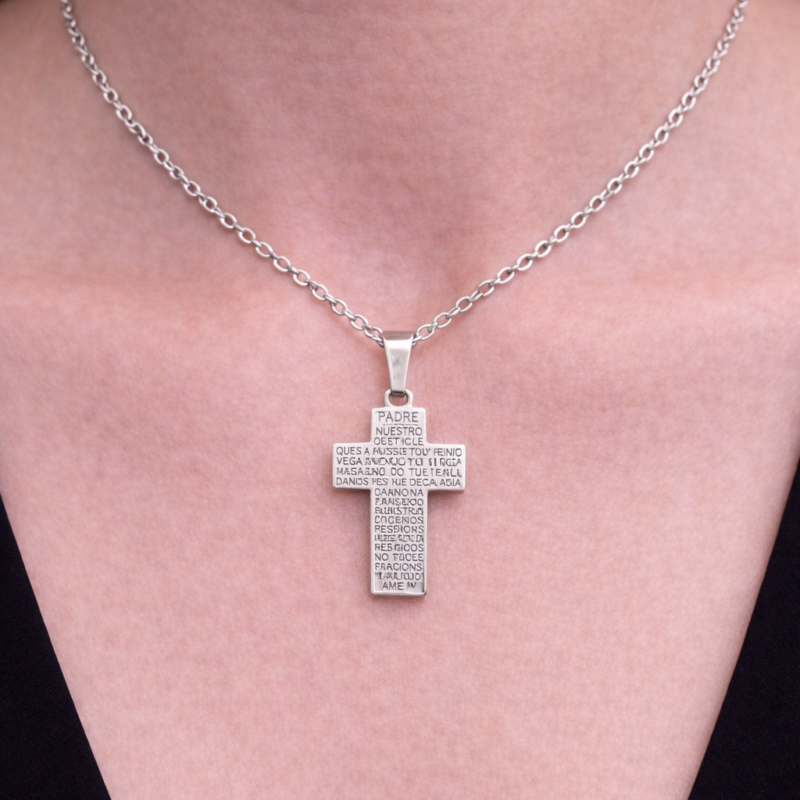 Colgante Acero Plateado Cruz con Oración Padre Nuestro