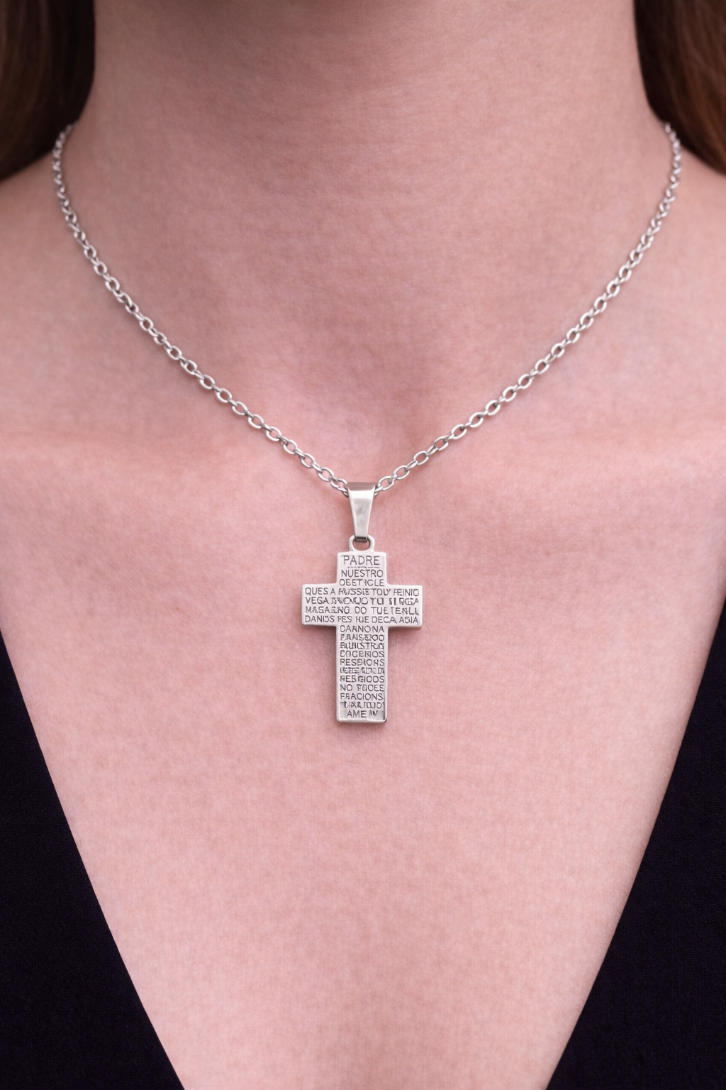 Colgante Acero Plateado Cruz con Oración Padre Nuestro