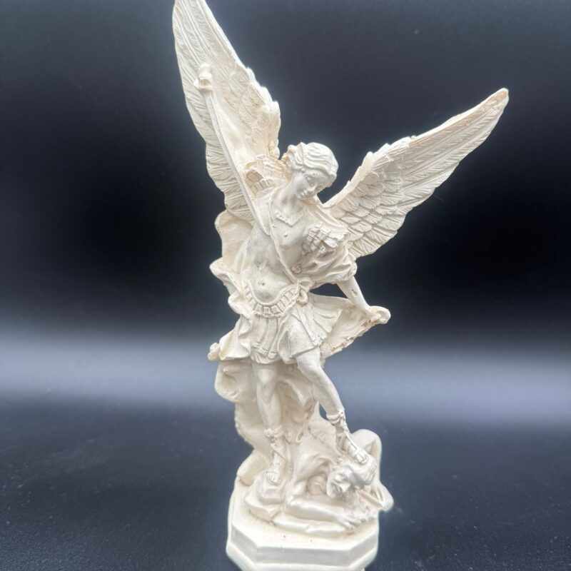 Arcángel San Miguel Blanco (20cm)