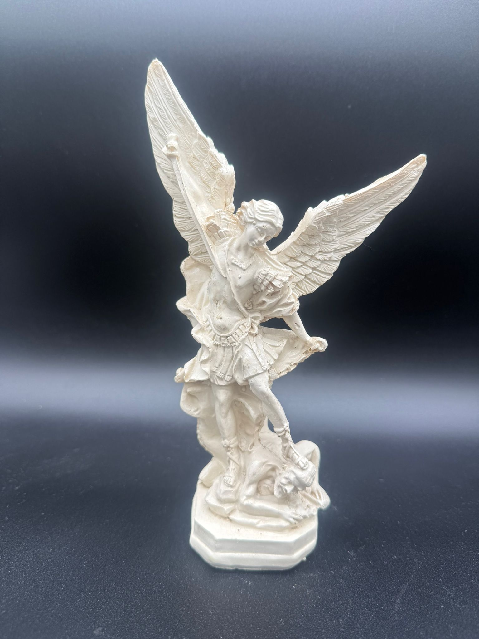 Arcángel San Miguel Blanco (20cm)