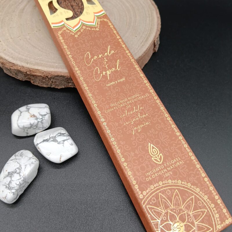 Incienso Hindú con Flores Medicinales "Canela & Copal"