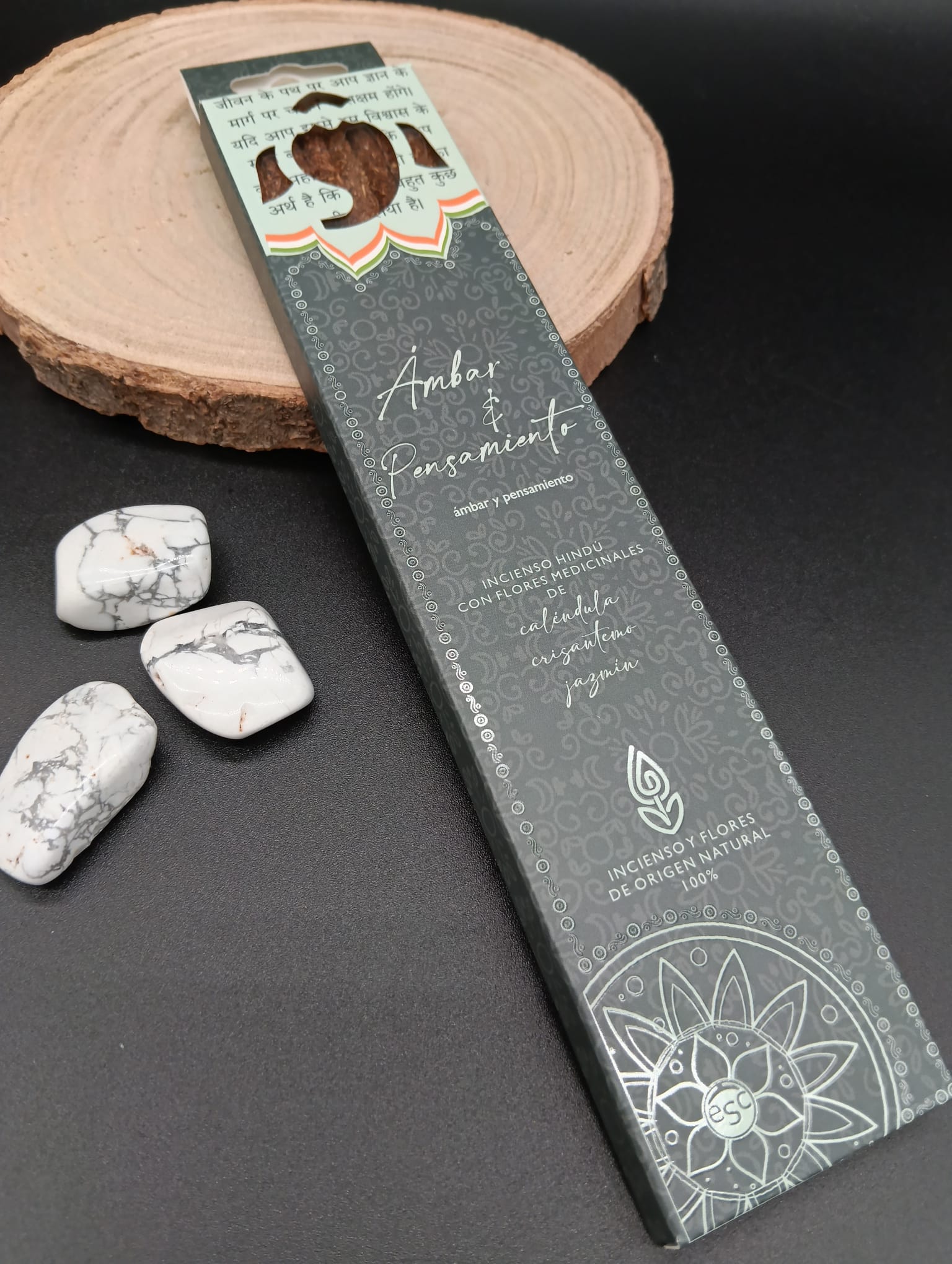 Incienso Hindú con Flores Medicinales "Ámbar & Pensamiento"