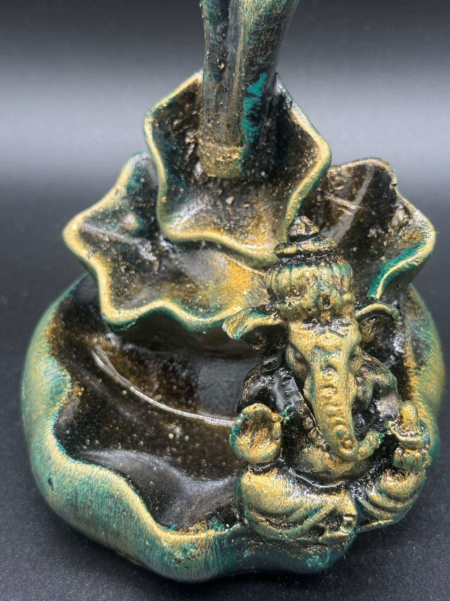 Fuente de Reflujo Ganesha Verde/Oro Viejo