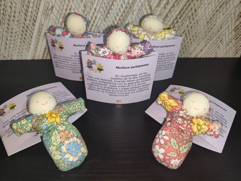Muñecas Quitapenas Artesanal