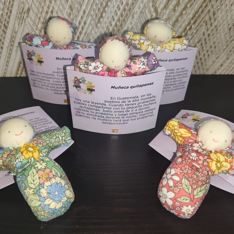 Muñecas Quitapenas Artesanal