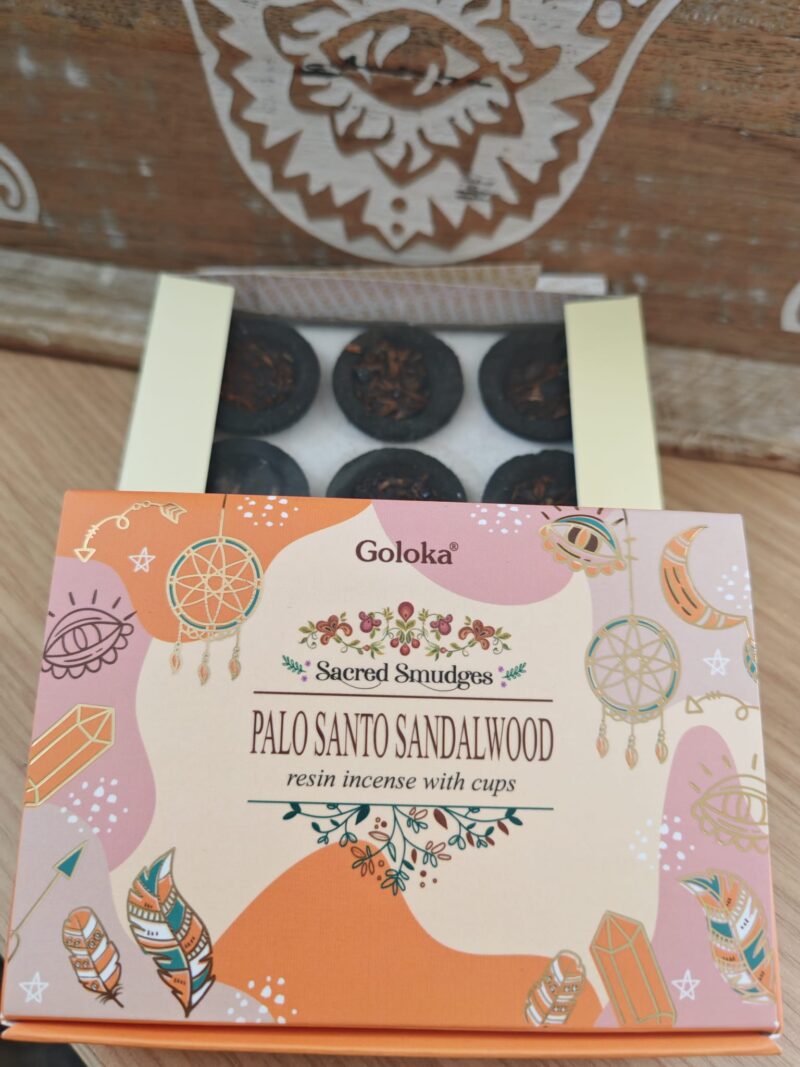 Carboncillos Goloka con Resina (Palo Santo y Sándalo)