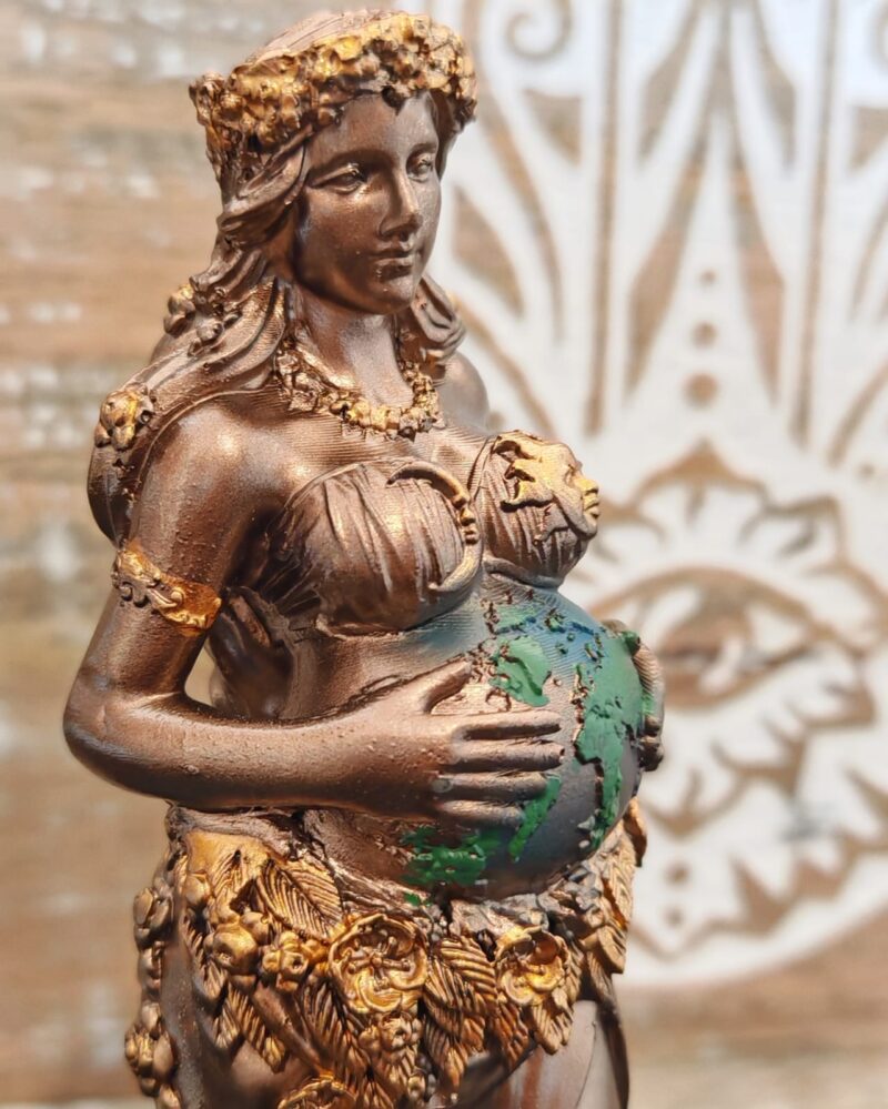 Madre Tierra de Pie en Bronce (18 cm) - Imagen 2