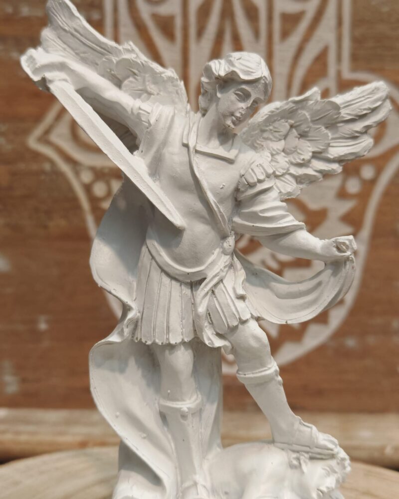 San Miguel Pequeño Blanco 13.5cm