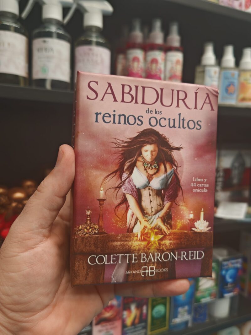 Oráculo Sabiduría de los Reinos Ocultos