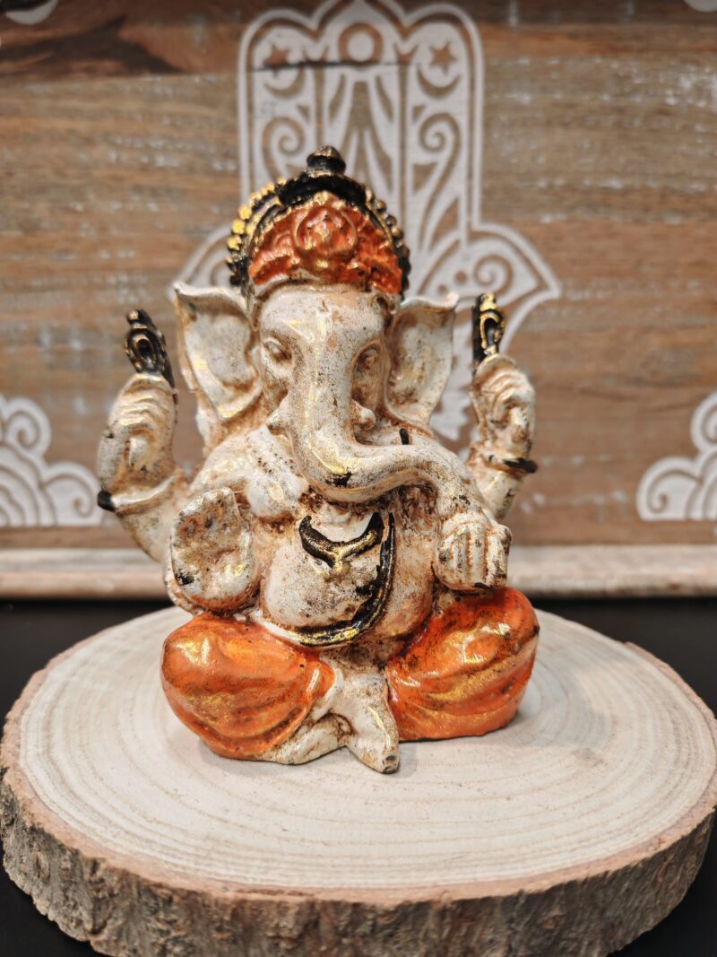 Ganesha Blanca Brillo Naranja 13,5cm