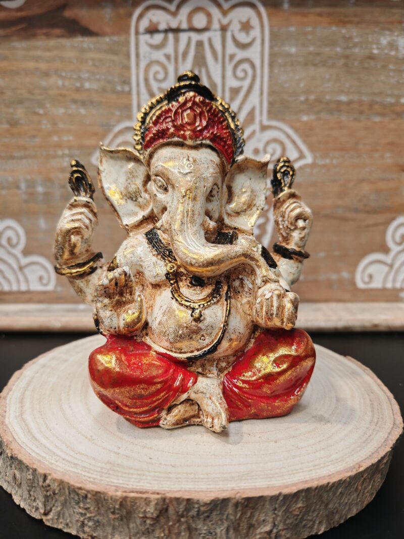 Ganesha Blanca Brillo Rojo 13,5cm