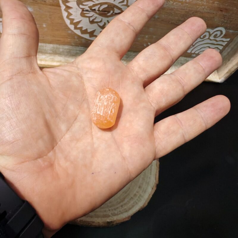 Canto de Selenita Naranja Pequeño