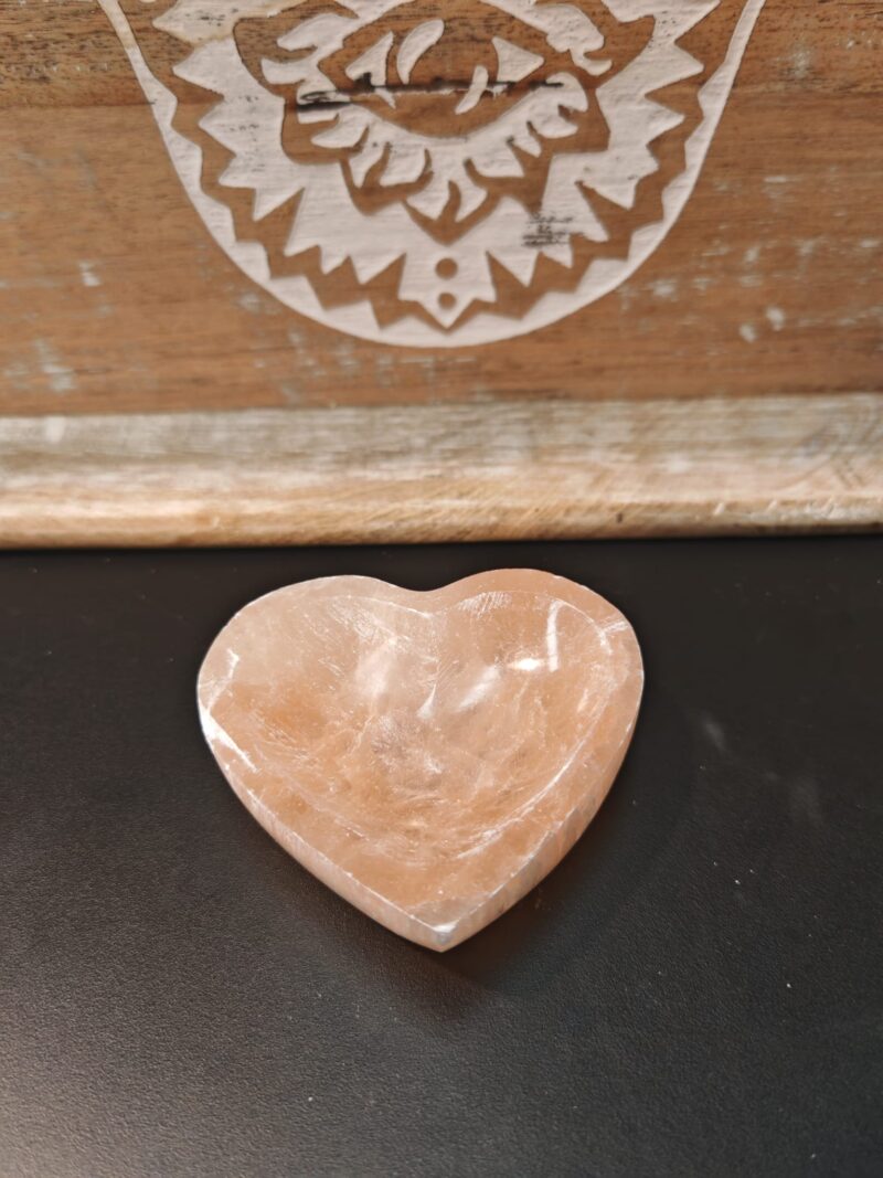 Cuenco Corazón de Selenita Naranja
