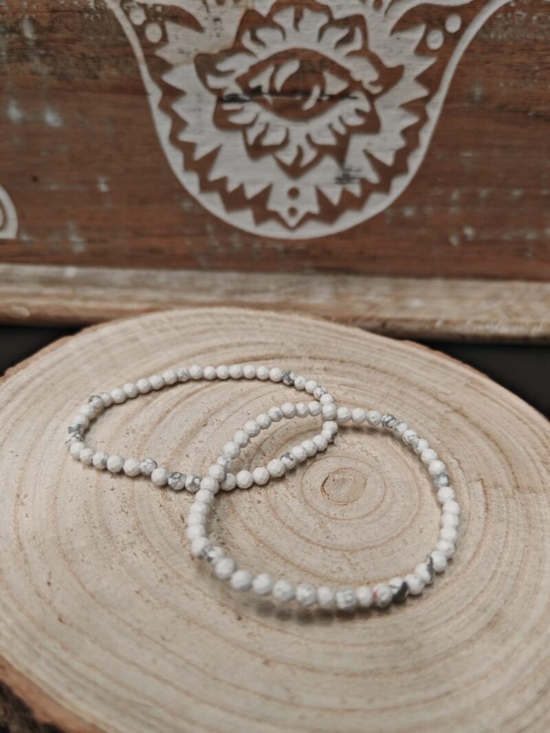 Pulsera Facetada 4-5 mm Howlita