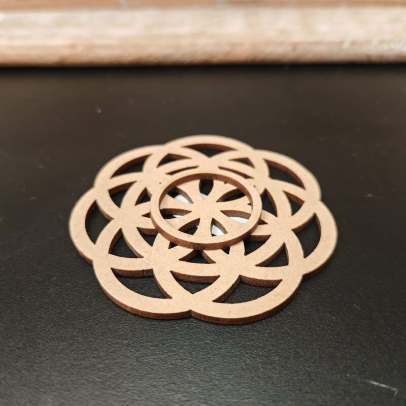 Peana de Madera Flor de la Vida
