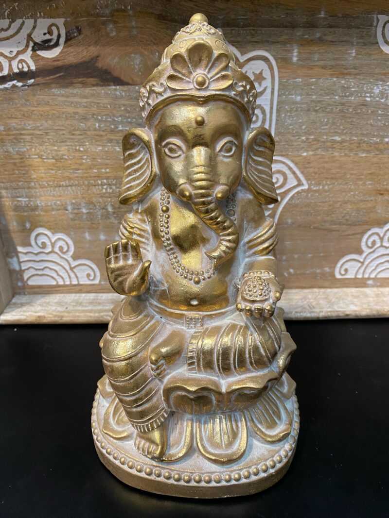 Ganeha Dorada 14.5x12.6x25.5cm
