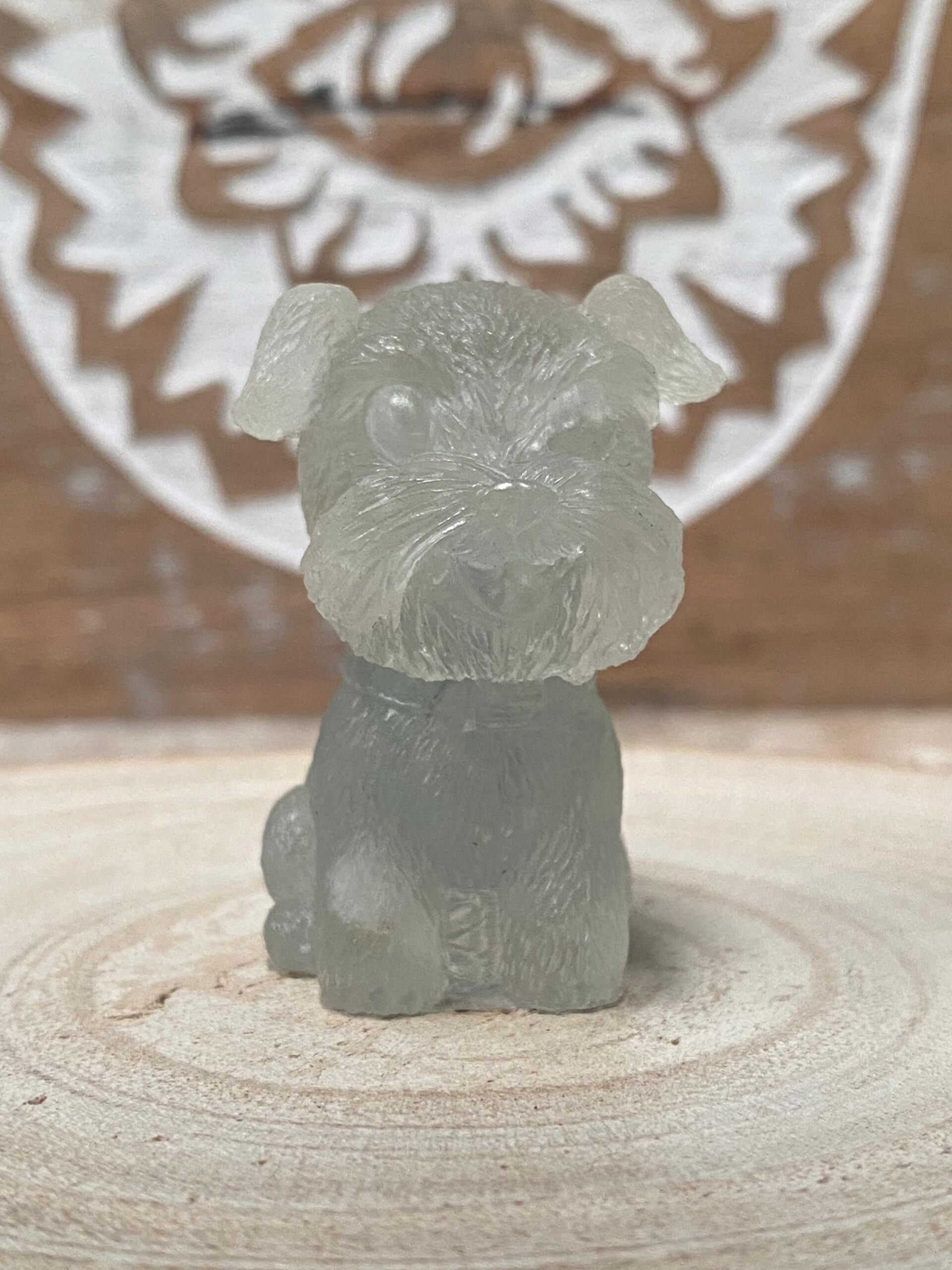 Perrito de Orgonita Fluorita Blanca (4 cm)