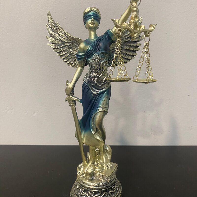 Diosa de la Justicia Alas Pequeña 19cm Azul