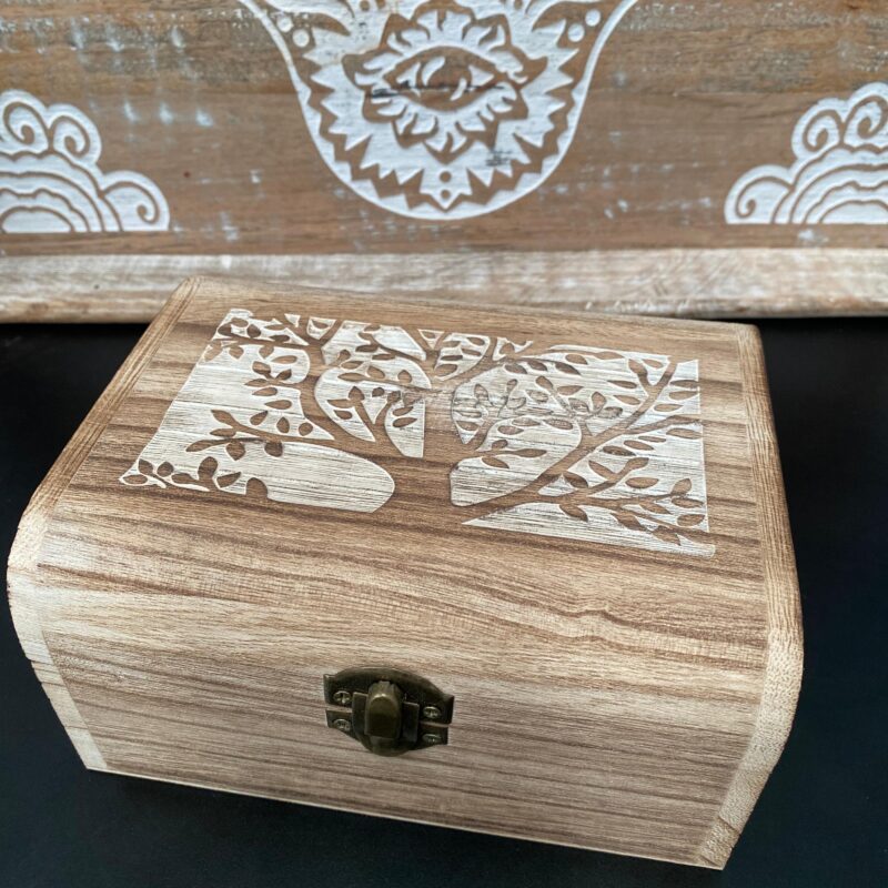 Caja Madera Clara Árbol 16.3x13x8 cm