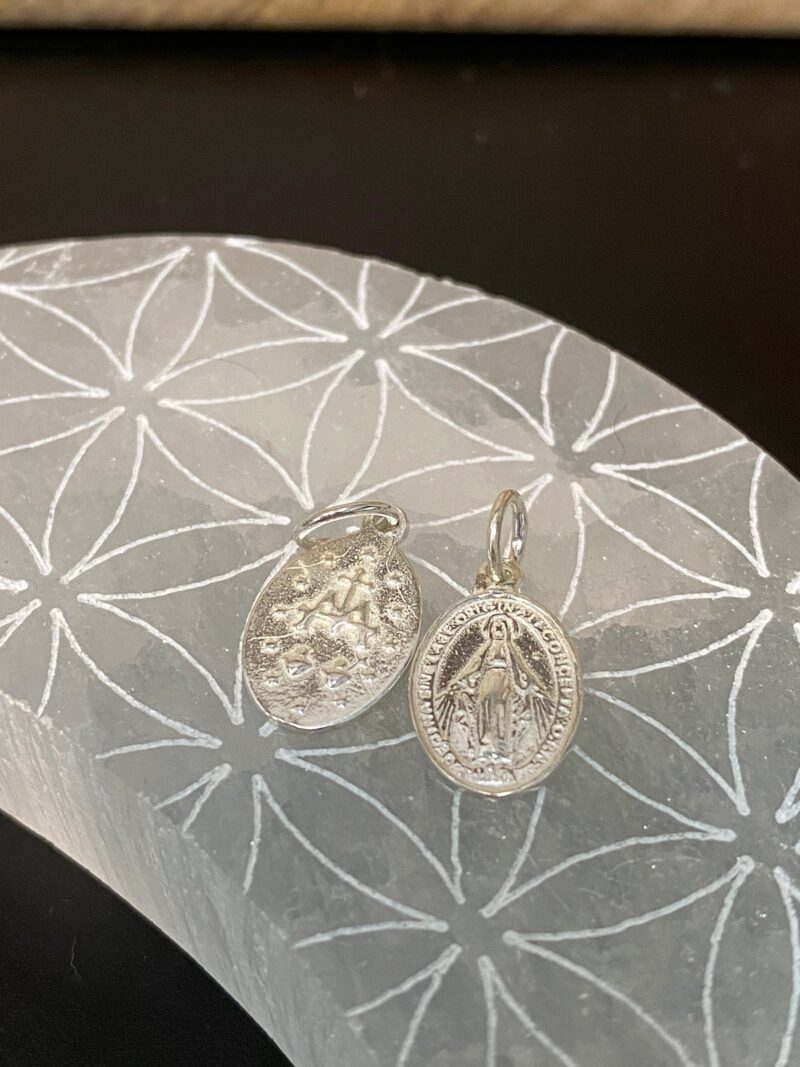 Medalla Virgen de la Milagrosa (Sin Cadena) - Plata de Ley - Imagen 2