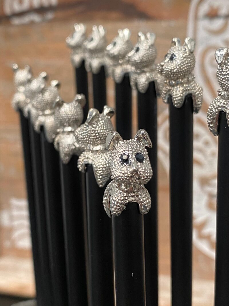Lápiz Perro Swarovski (Ojos Negros)