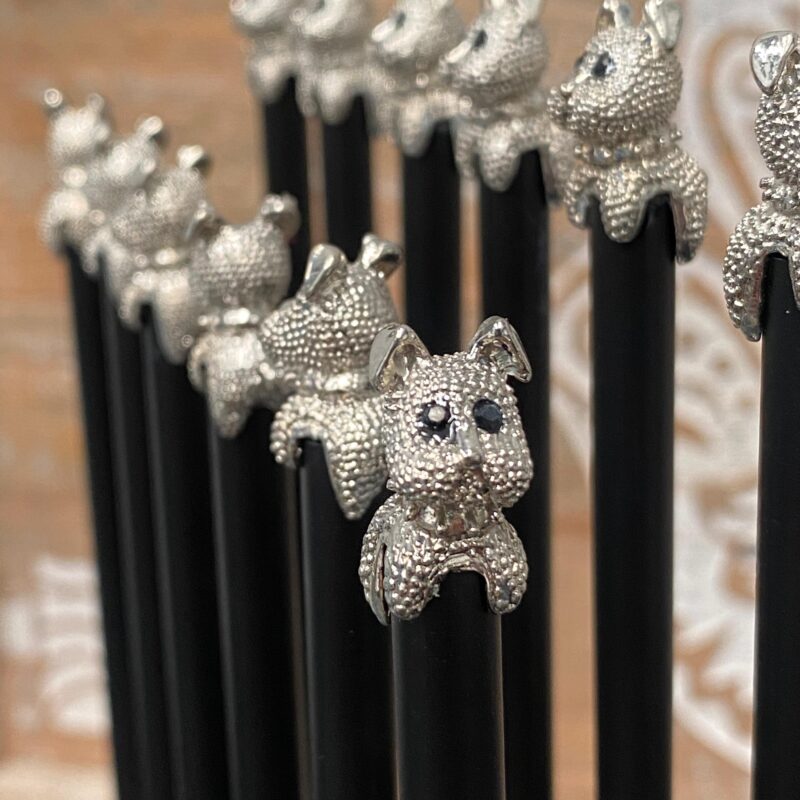 Lápiz Perro Swarovski (Ojos Negros)