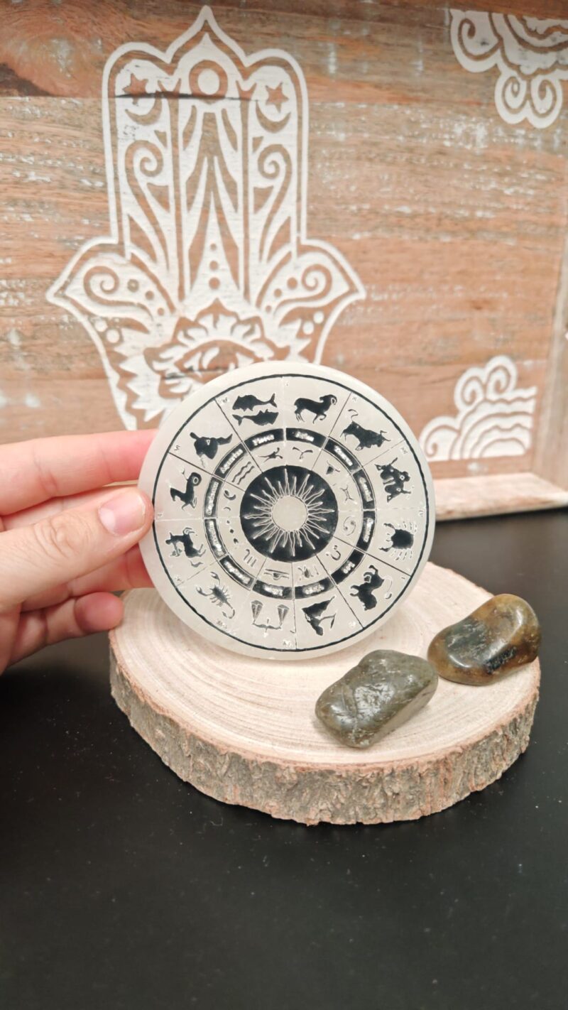 Placa Selenita Pequeña Horoscopos Oscuro - Imagen 2