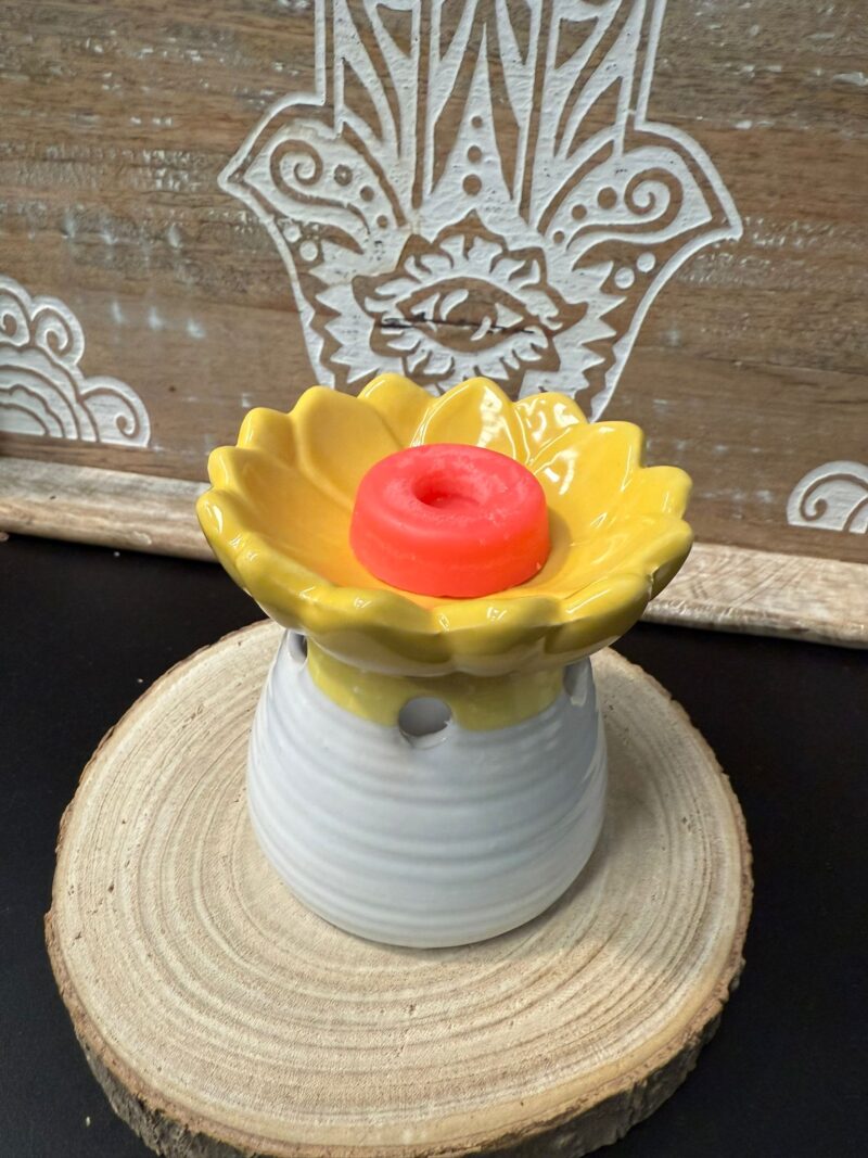 Quemador de Aceite/Ceras Flor Amarillo