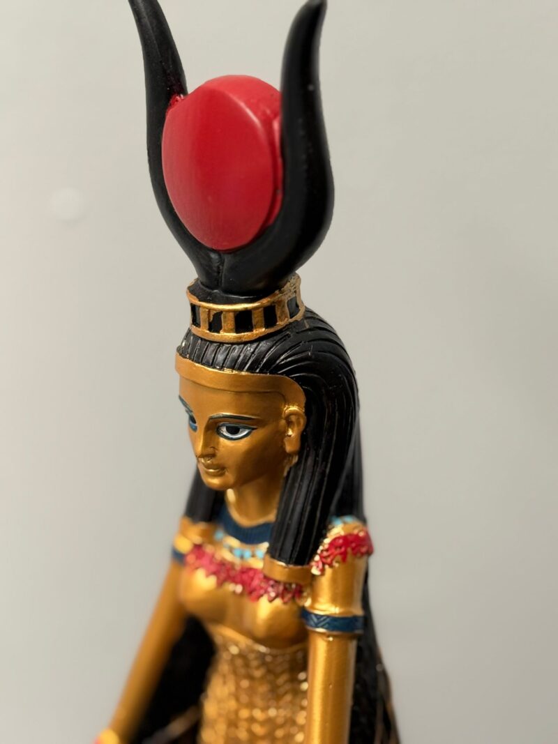 Figura Isis 28cm - Imagen 2