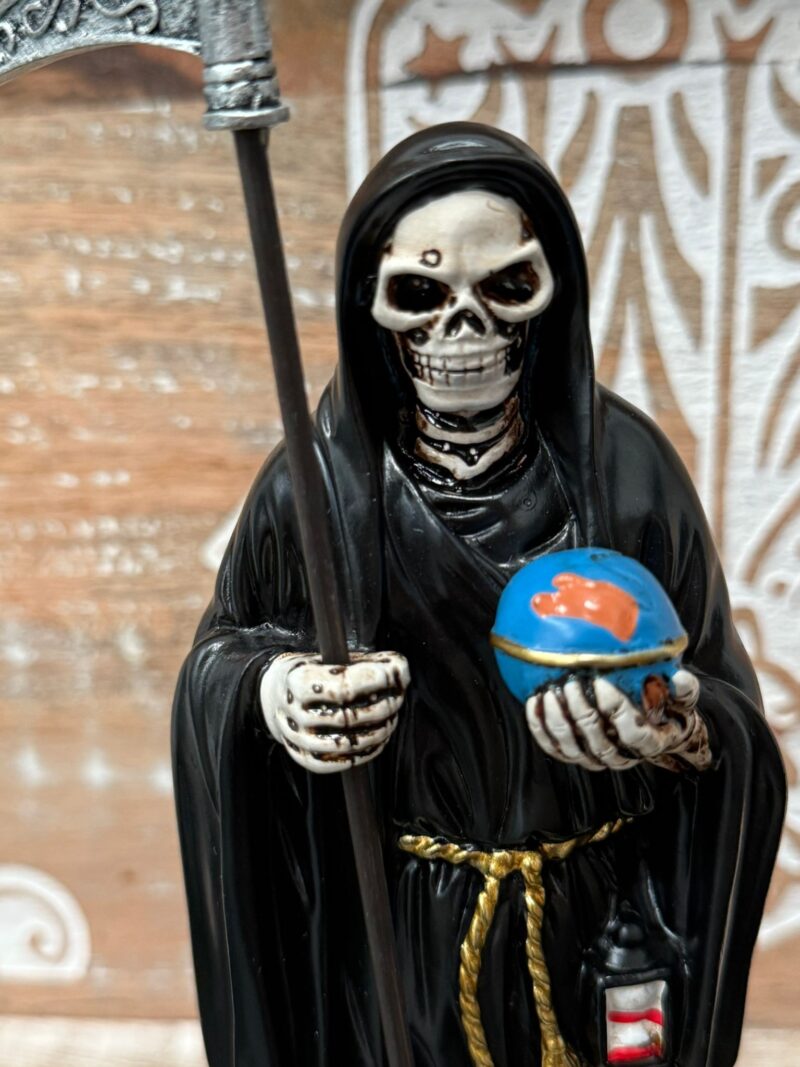 Santa Muerte Negra 20cm