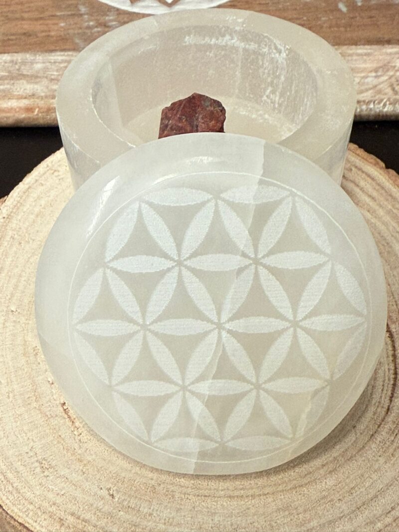 Joyero Selenita Redondo con Tapa (Flor de la Vida) - Imagen 2