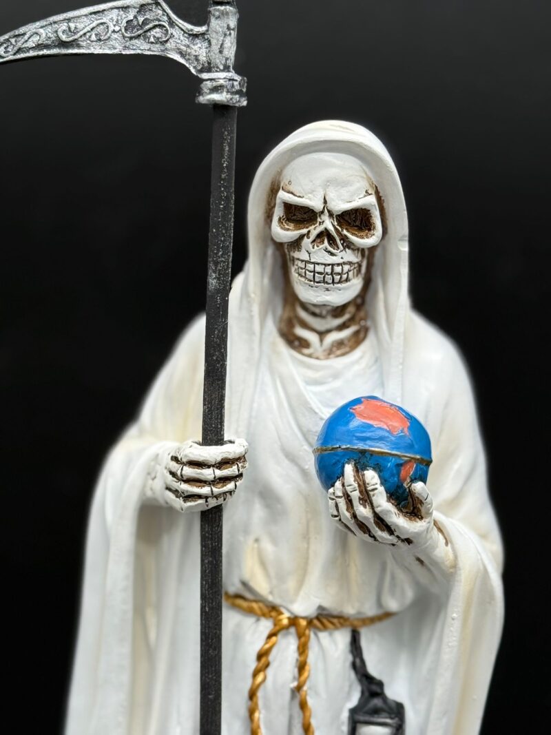 Santa Muerte Blanca 30cm
