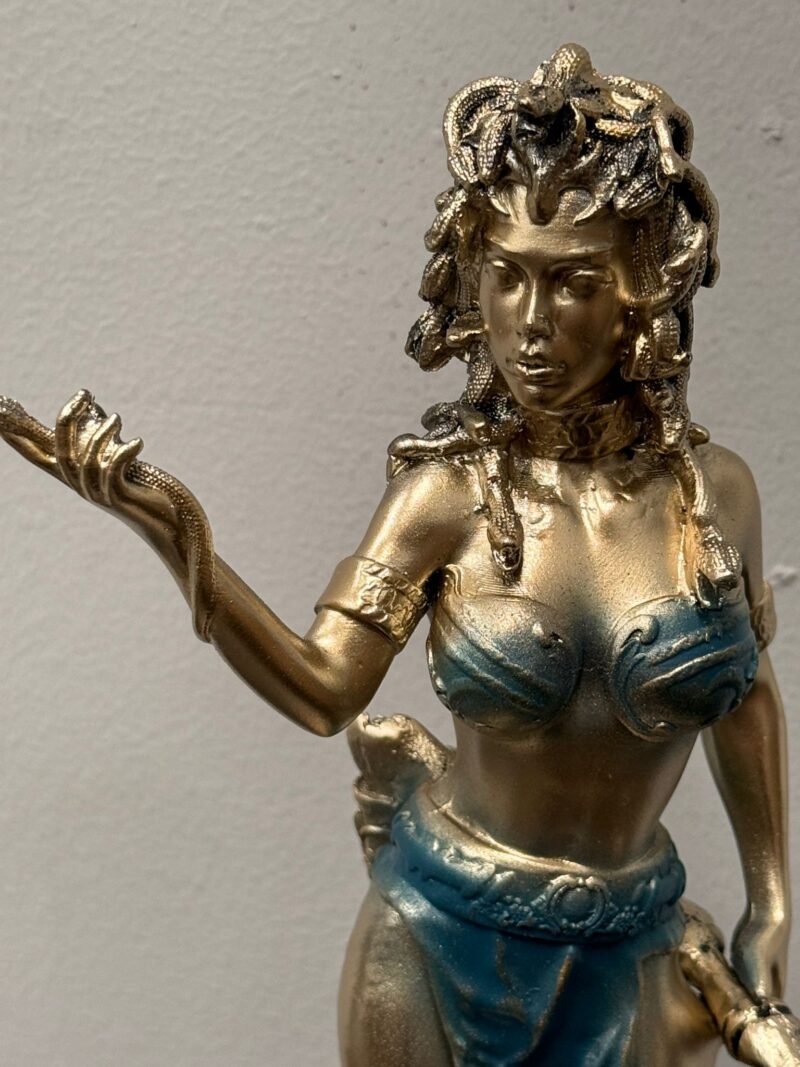 Figura Medusa Azul 28cm