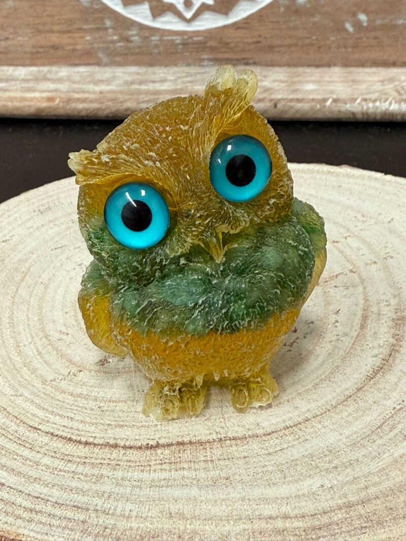 Búho de Orgonita Citrino y Jade (6 cm) (Ojos Aleatorios)