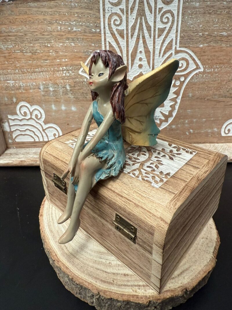 Hada Sentada Azul - Imagen 3