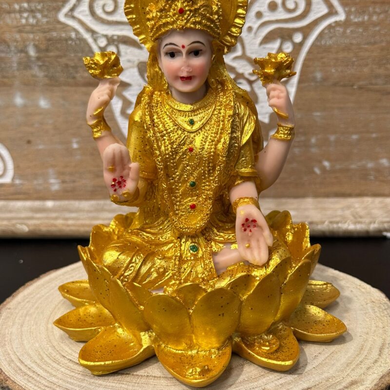 Diosa Laxmi Dorada 12x14