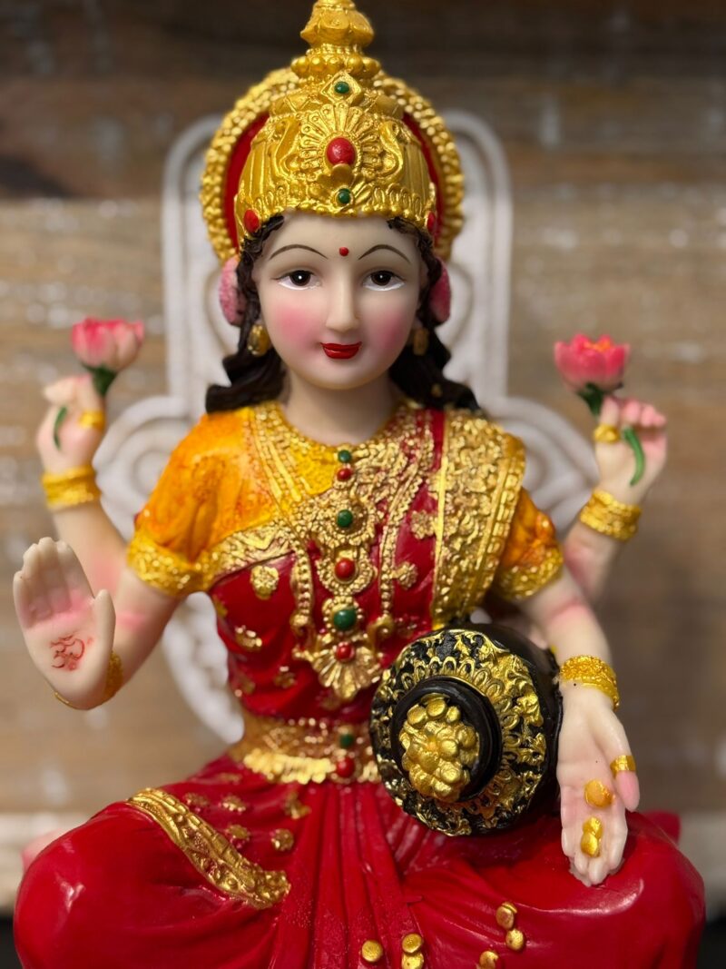 Diosa Lakshmi 26 Cm Roja - Imagen 2