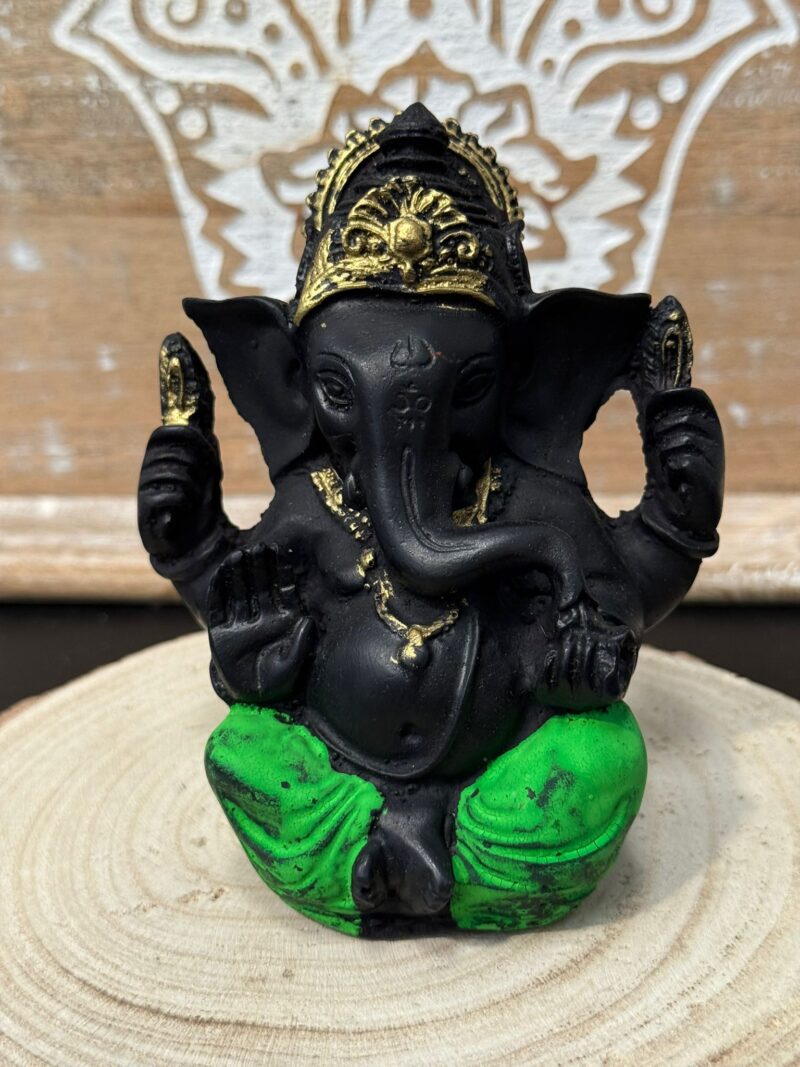 Ganesha Negra y Verde 11cm