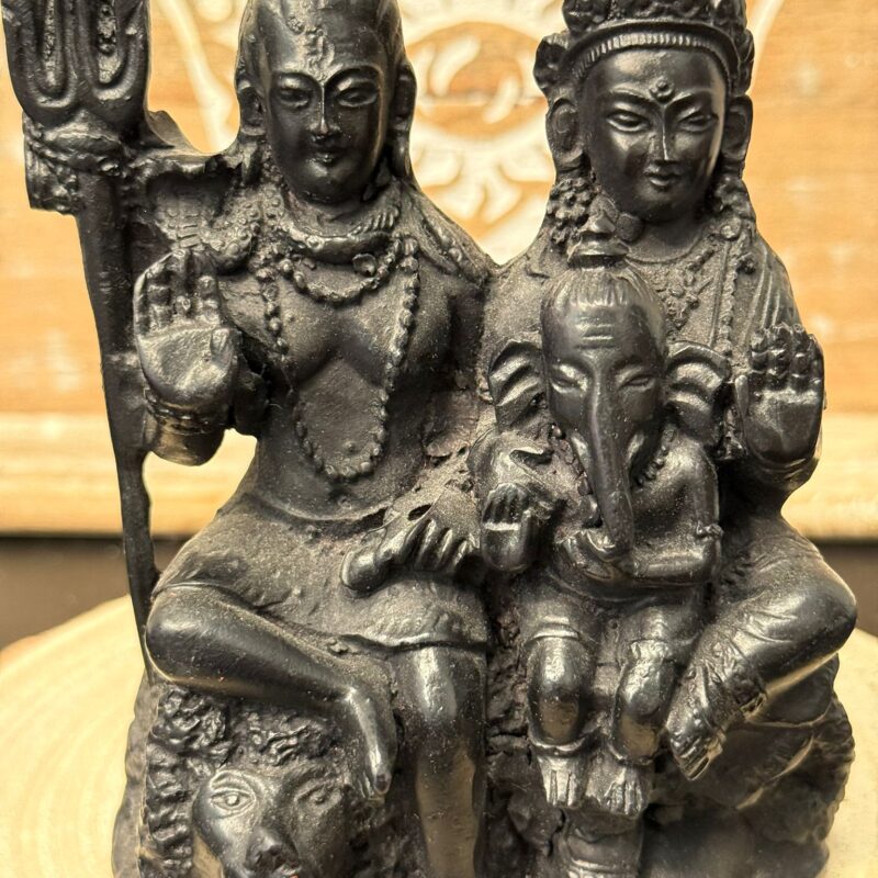 Familia Ganesha Negro