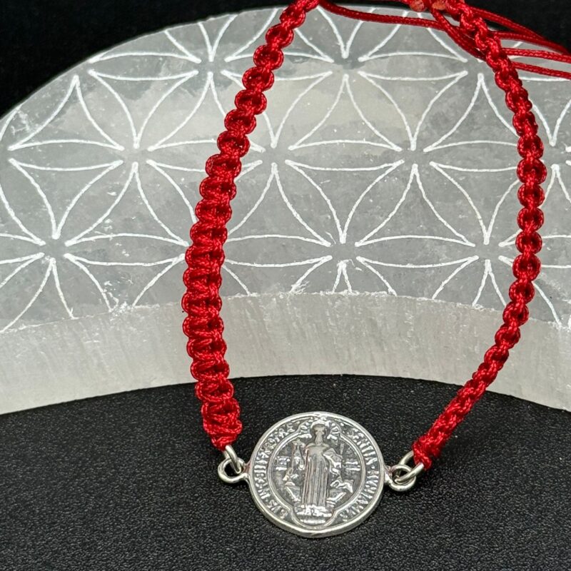 Pulsera Macramé Roja de San Benito - Plata de Ley