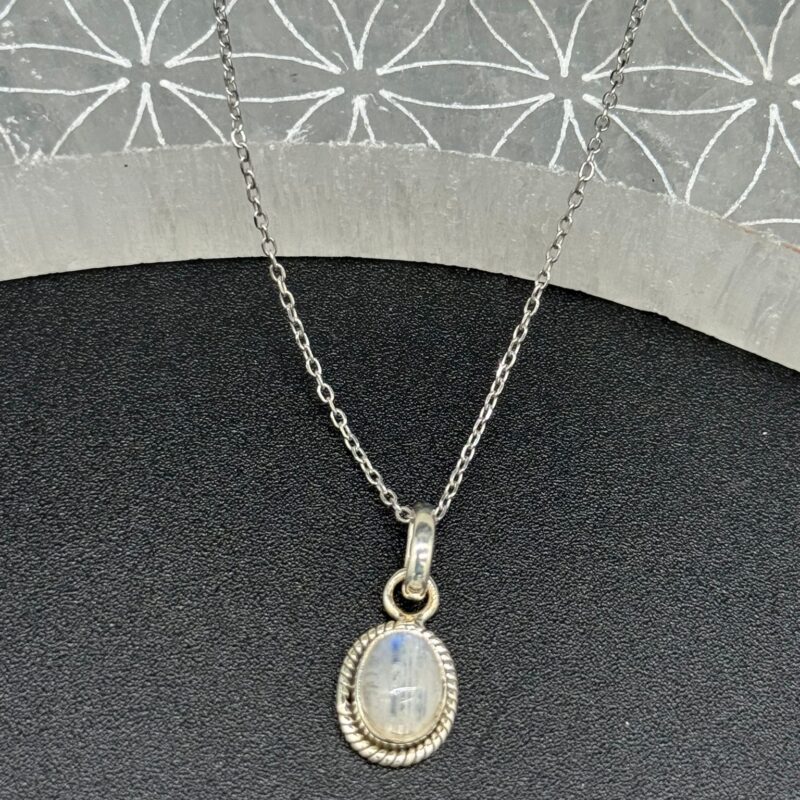 Colgante de Plata con Piedra Luna
