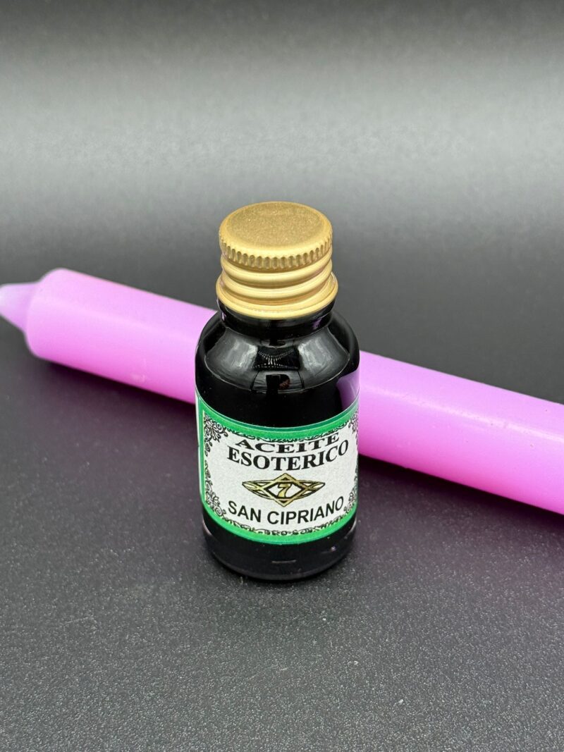 Aceite para Rituales San Cipriano