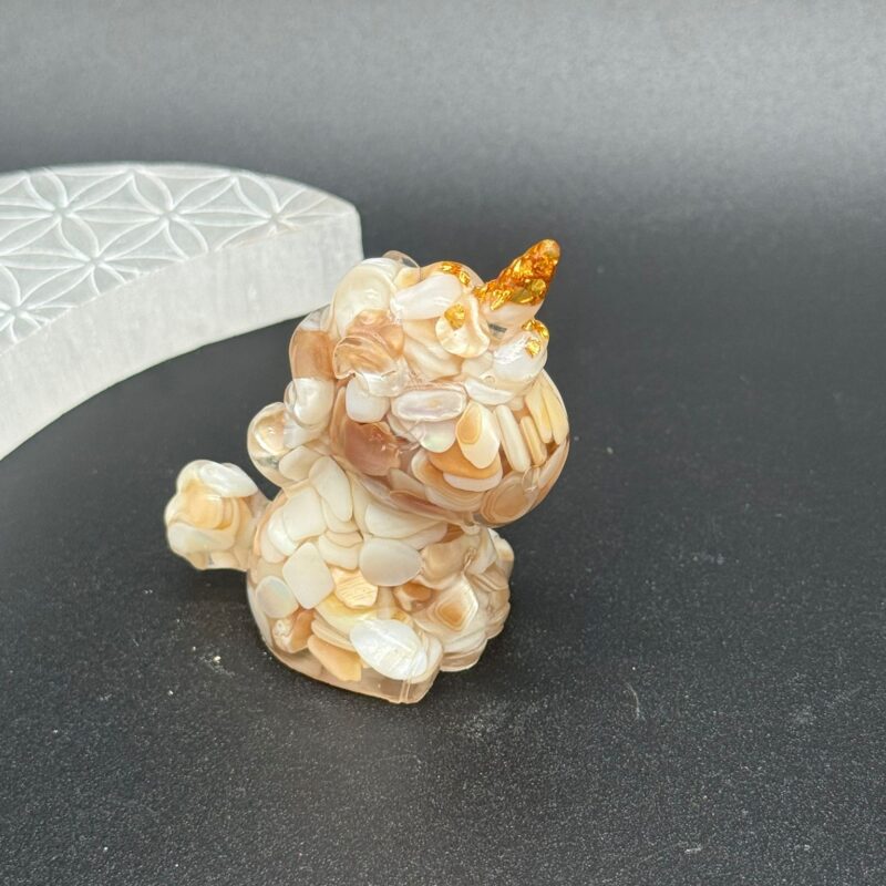 Unicornio Orgonita Avalon