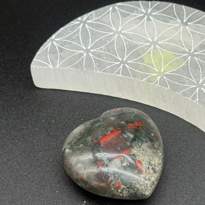 Corazón de Jaspe Heliotropo