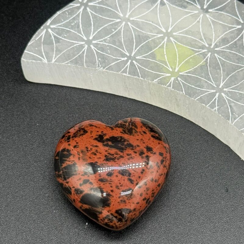 Corazón de Obsidiana Caoba