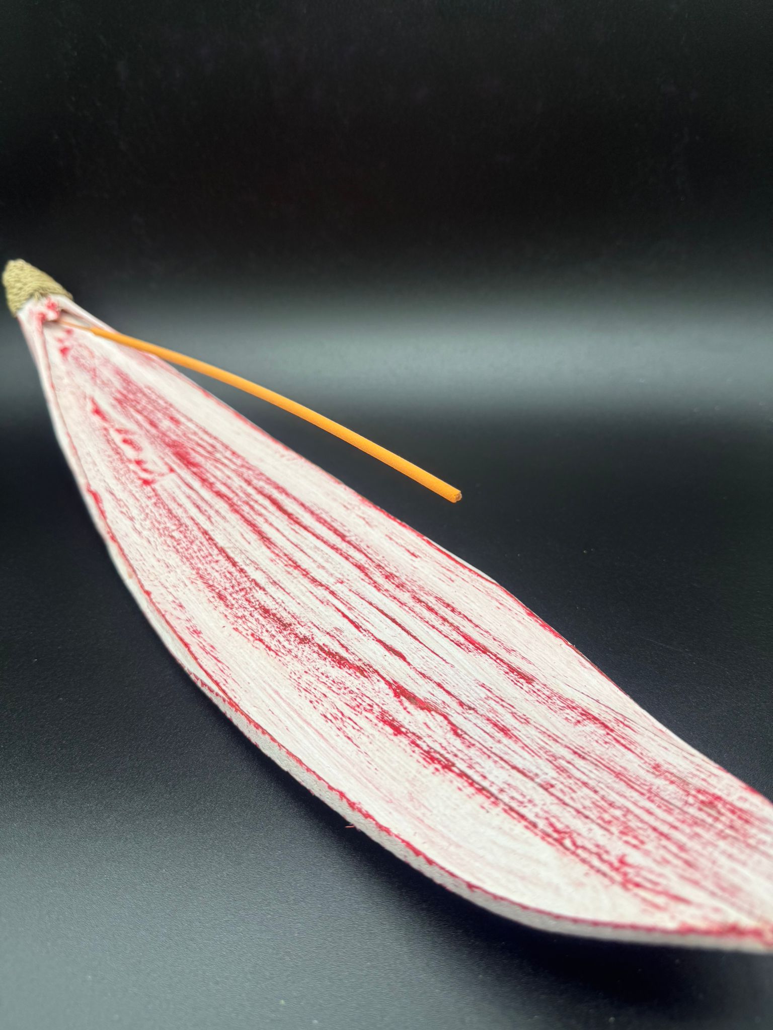 Porta Incienso Rojo Coco Natural (43x10 Cm)