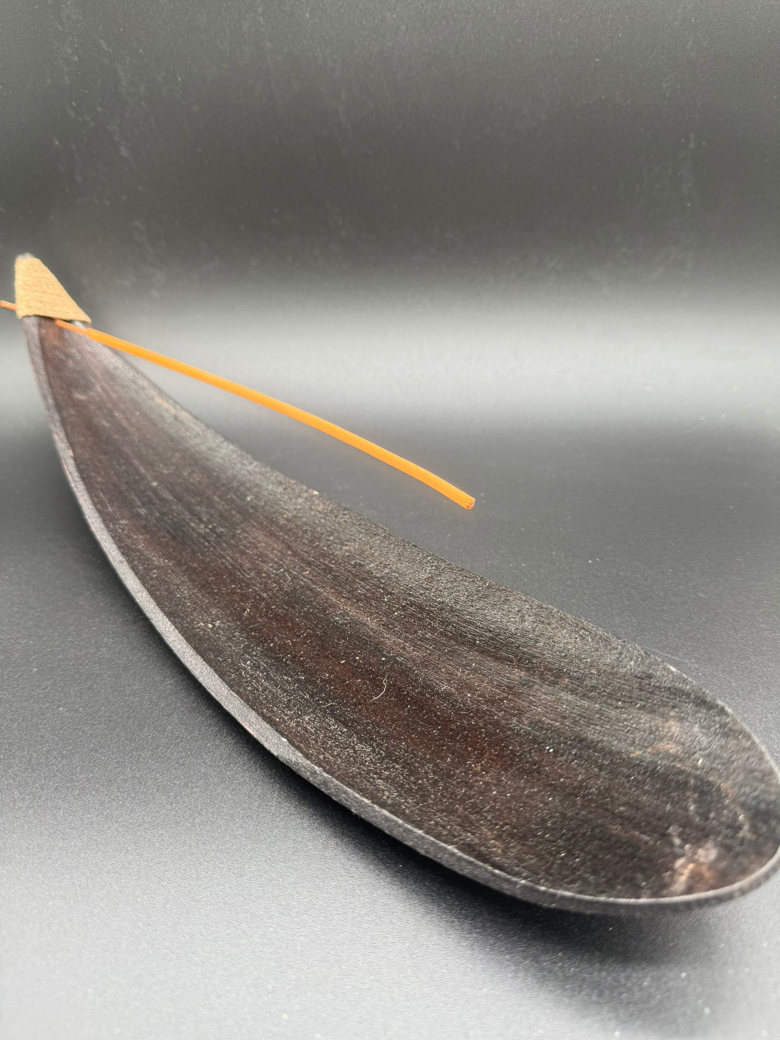 Porta Incienso Negro Coco Natural (43x10 Cm)