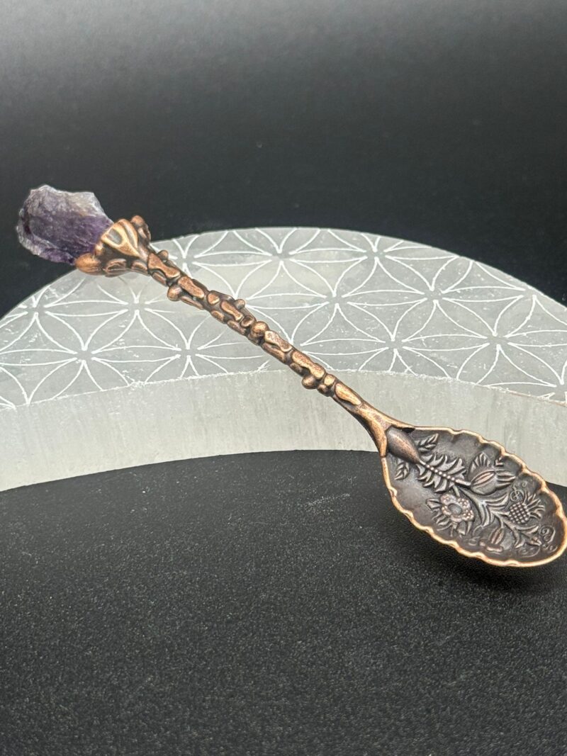 Cucharilla De Bruja con Piedras Preciosa Amatista : - Bronce