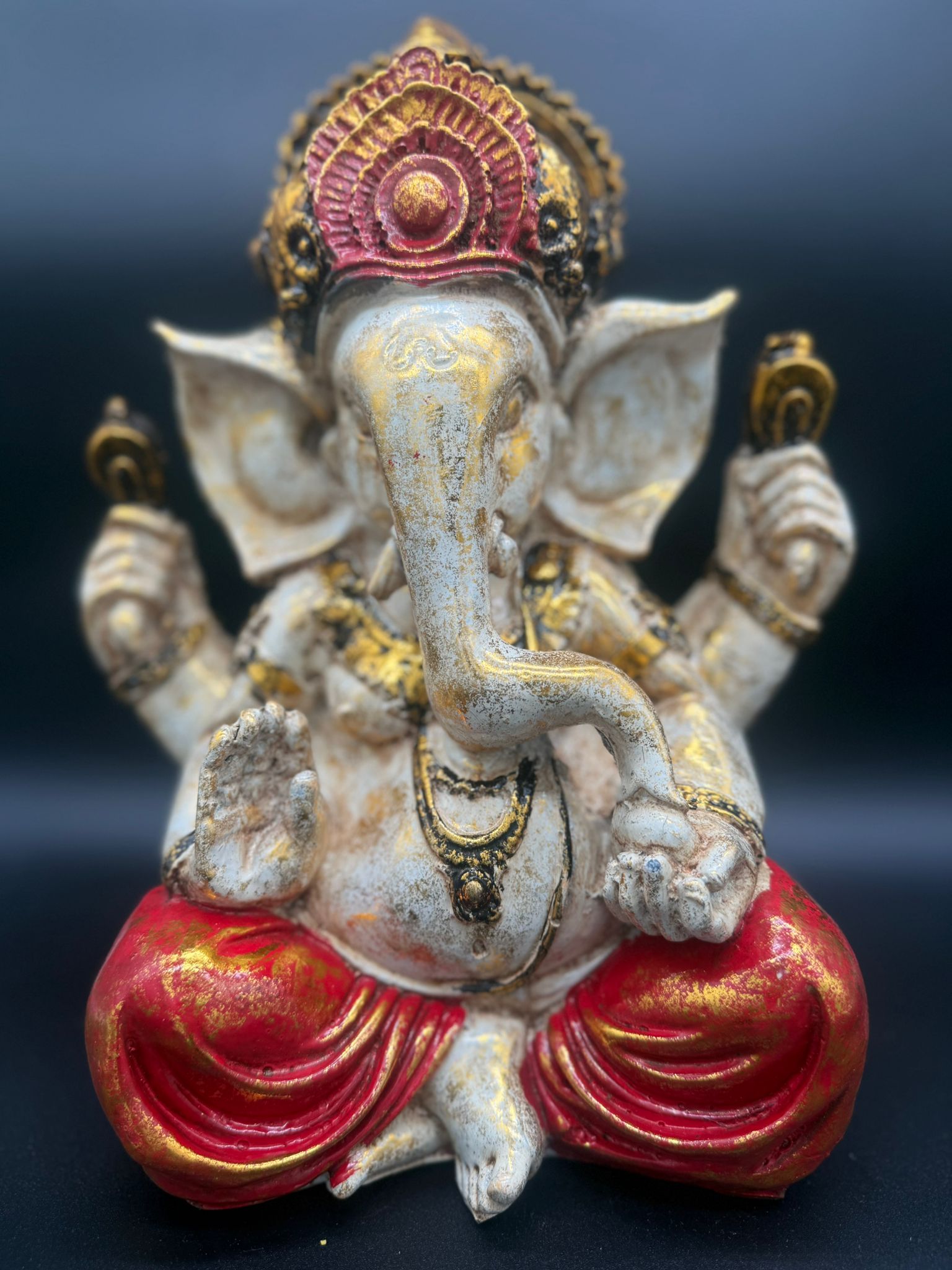 Ganesha Rojo/Oro Viejo - 30cm