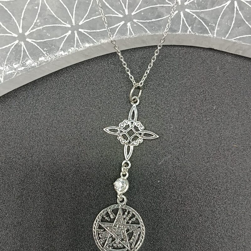 Colgante Triple Protección (Nudo de Bruja, Circonita y Tetragramatón) - Plata de Ley